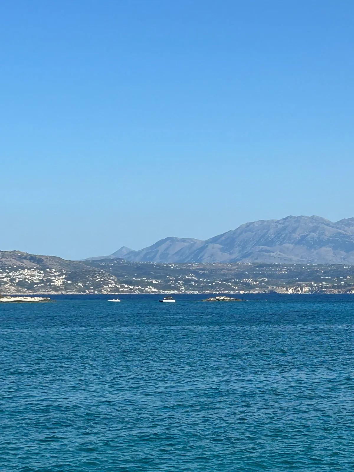 Coastal view of Marathi, featuring picturesque bay and clear turquoise waters in southern Crete